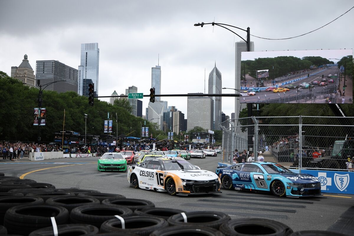 Chicago Is in Talks to Renew Nascar Street Race Contract