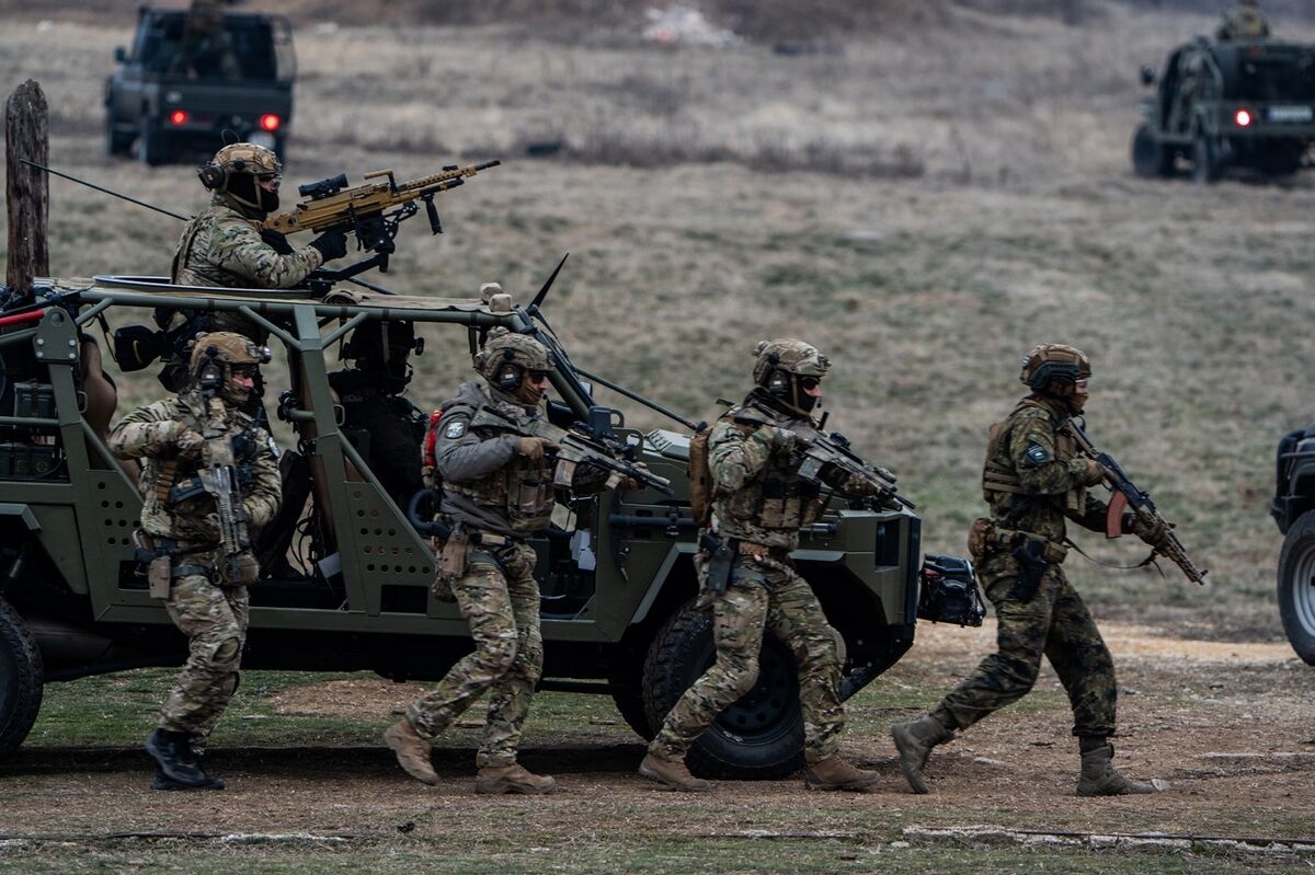 EU Joint Funds Gaining Support as Leaders Confront Defense Needs