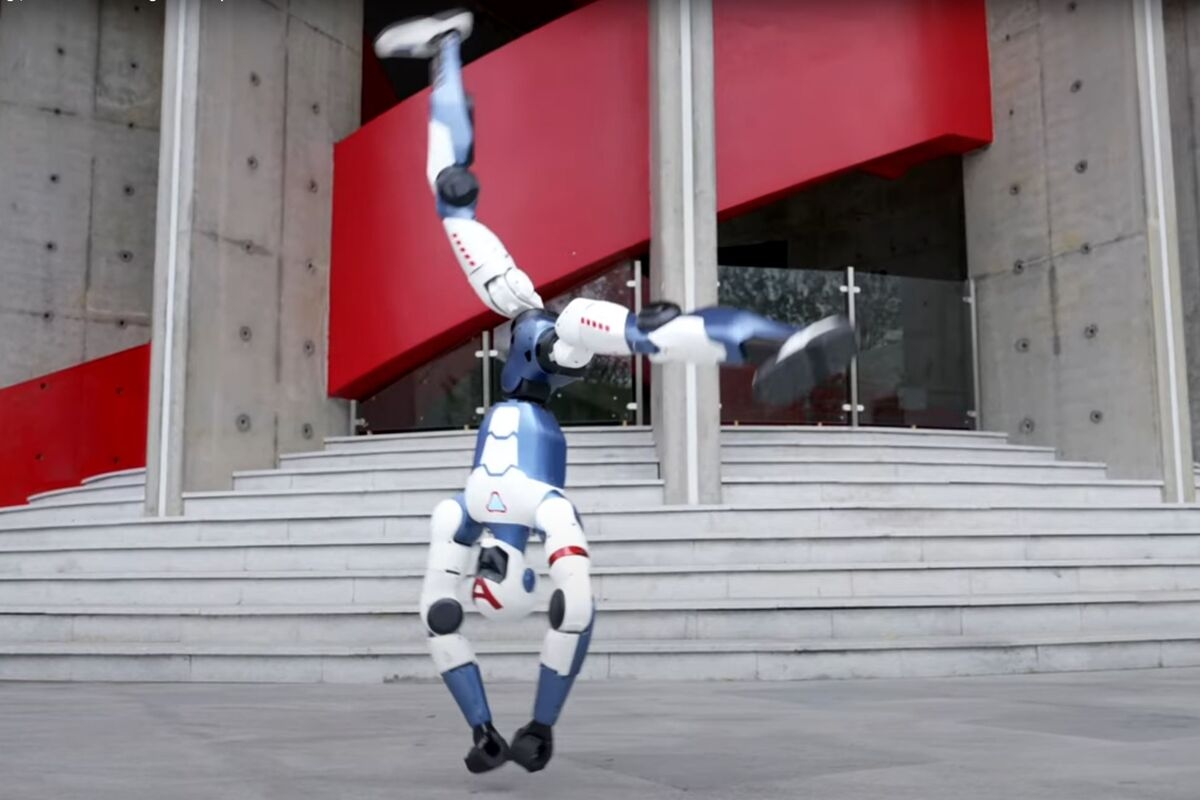 China's Unitree Offers a Humanoid Robot for Under $6,000