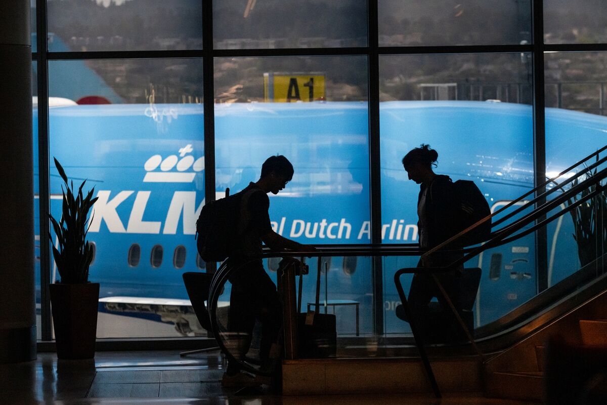 Air France-KLM Begins Process to Take Majority Control of SAS