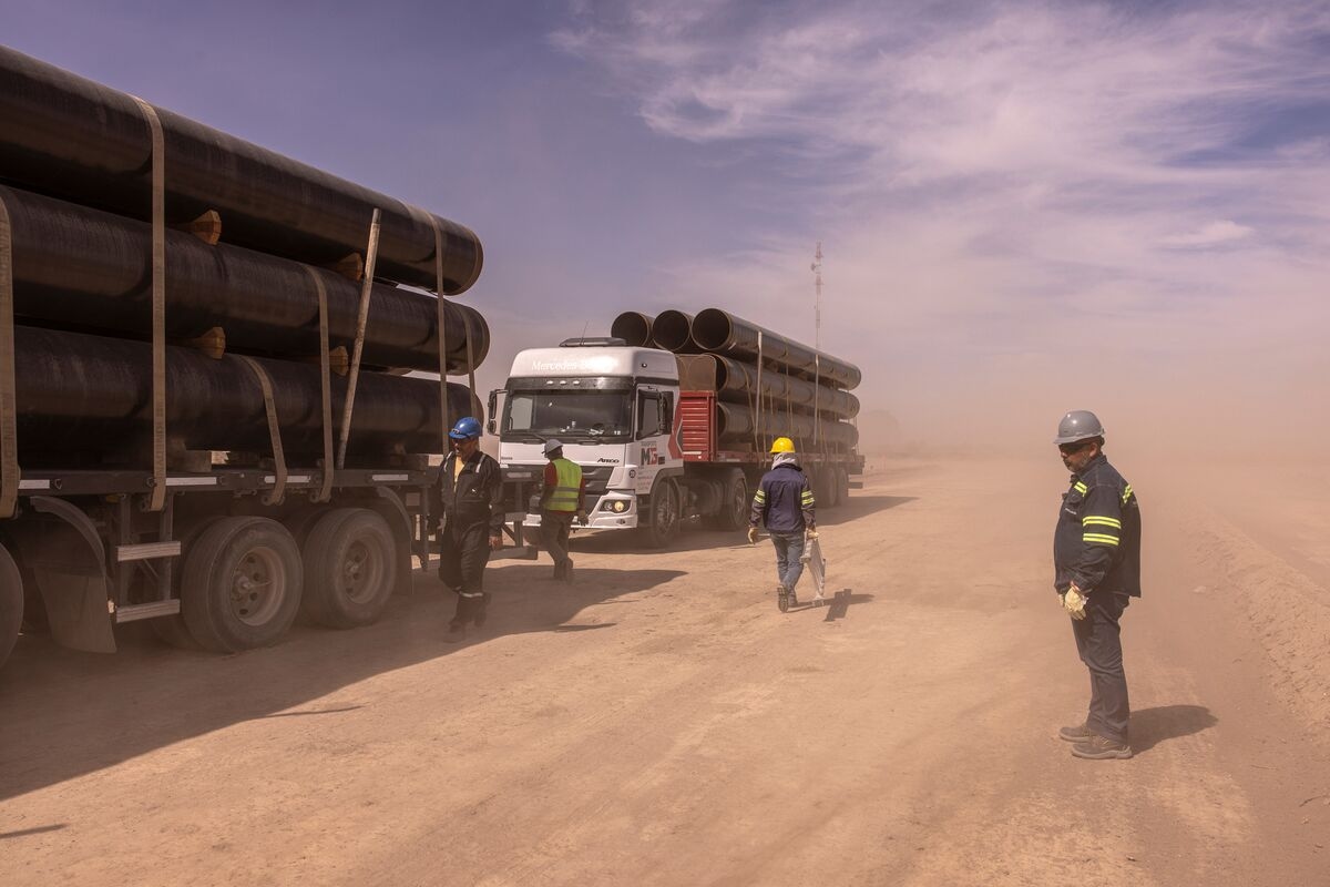 Patria, Eaton Vance Among Investors in Argentina Pipeline Loan