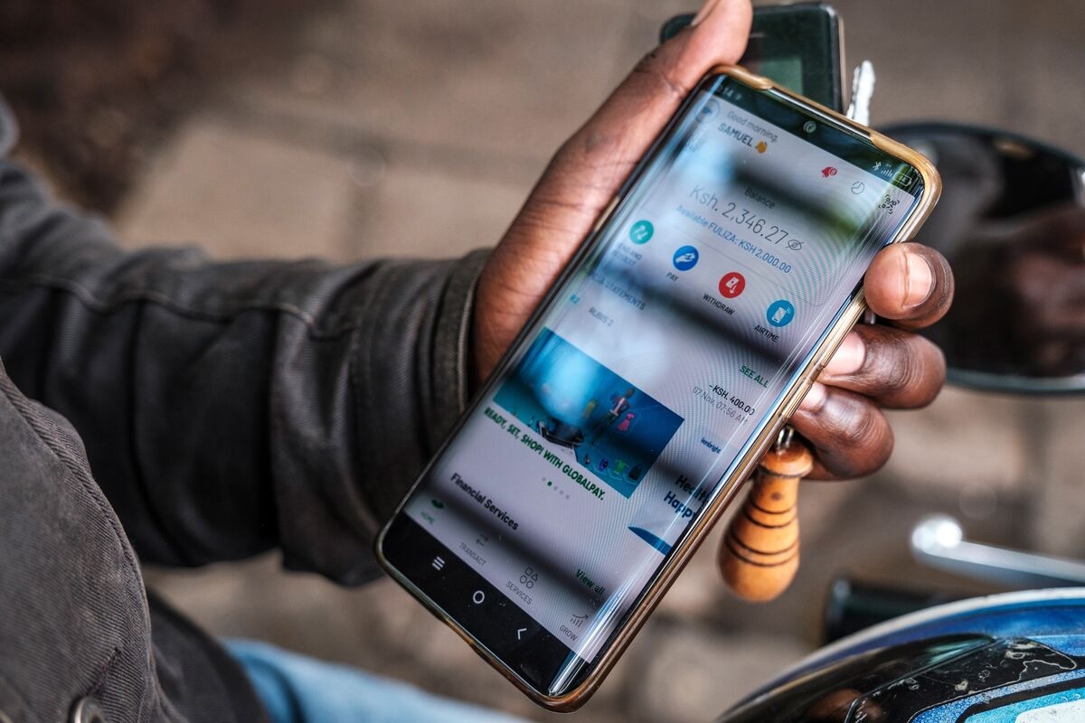 Mobile Money Lifts Africa Savings to Decade High: World Bank