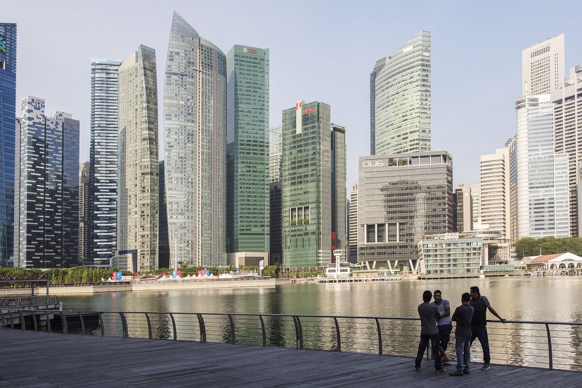 Singapore Dollar Has Shot at Climbing to Parity, Jefferies Says