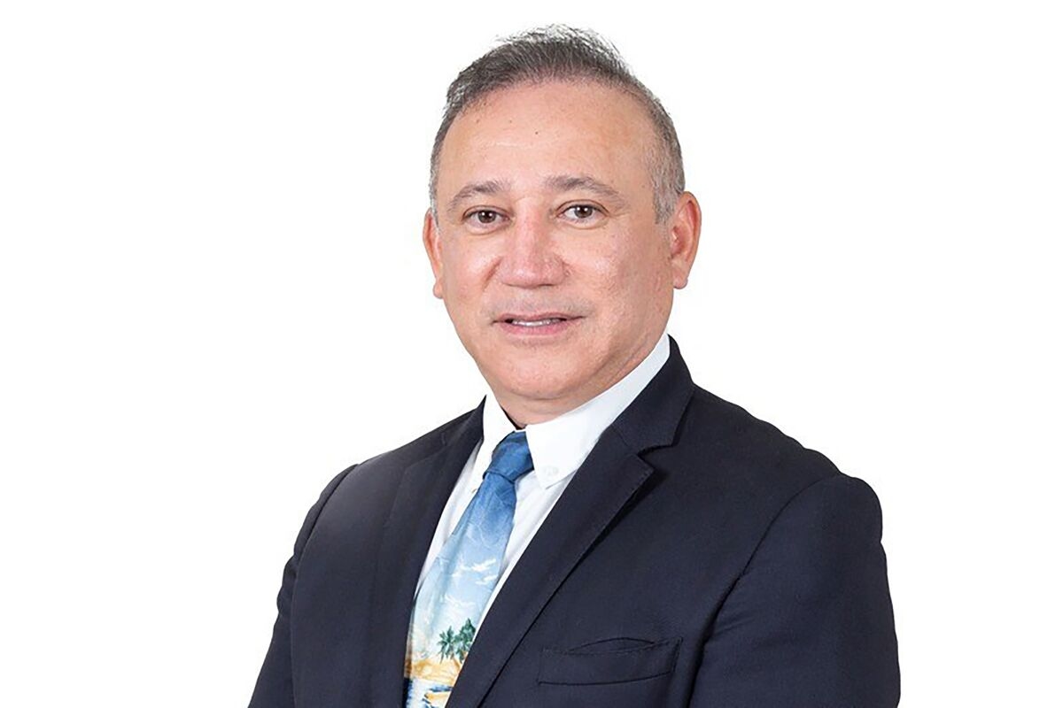Ex-Aquatic Park CEO Accused of Seizing HQ in Middle of the Night