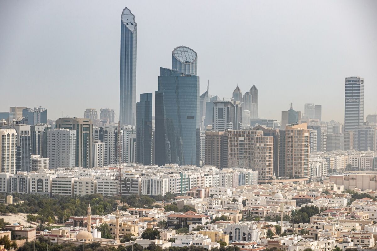 Hedge Fund Hudson Bay Expands in UAE With Abu Dhabi Office After Dubai