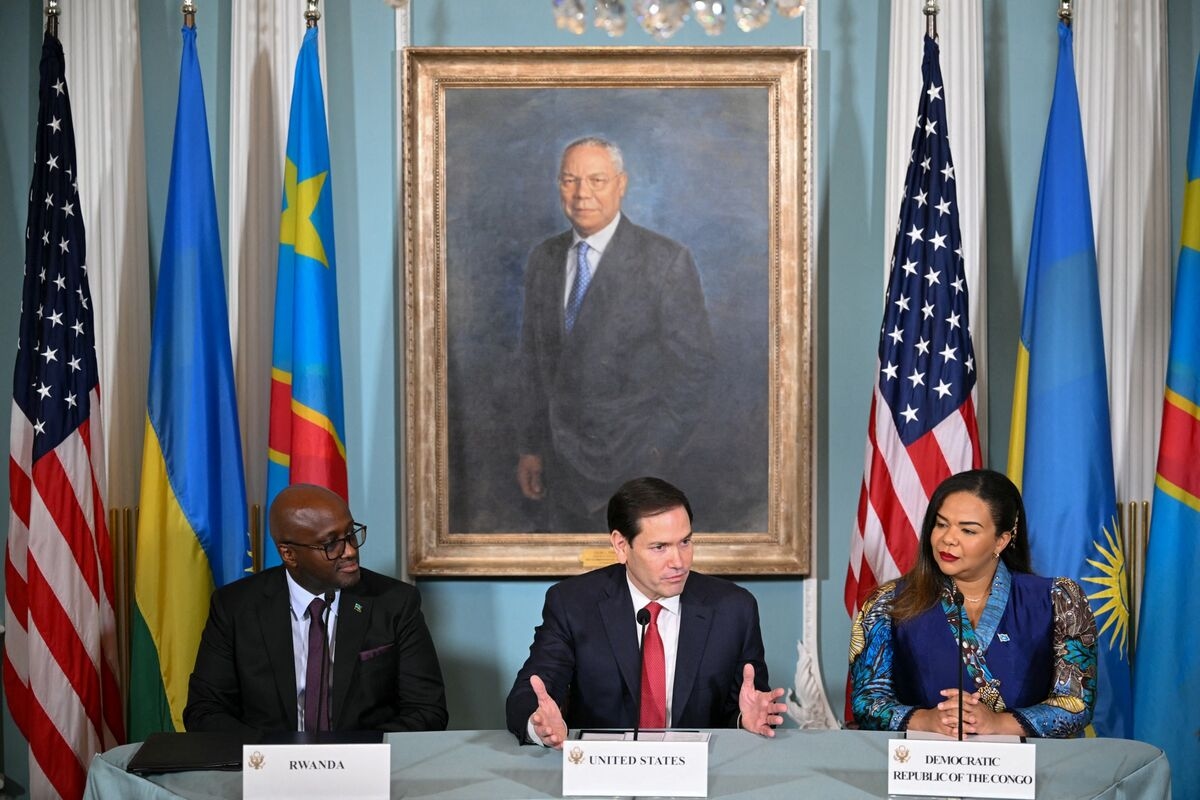 Congo, Rwanda Sign US-Backed Peace Deal to End Years of War