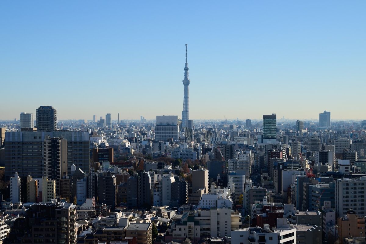 Foreign Investors Sold Japan Stocks for First Time in 12 Weeks