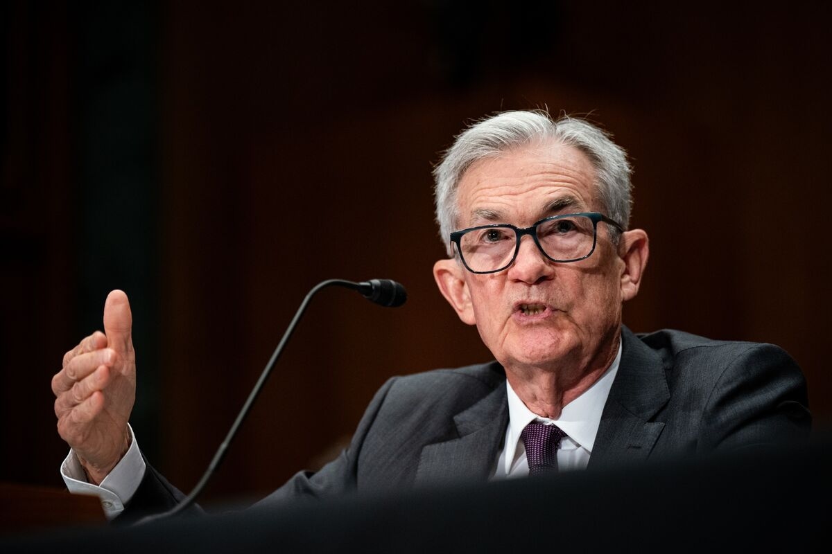 Bessent Sees No Reason for Powell to Step Down From Fed Now