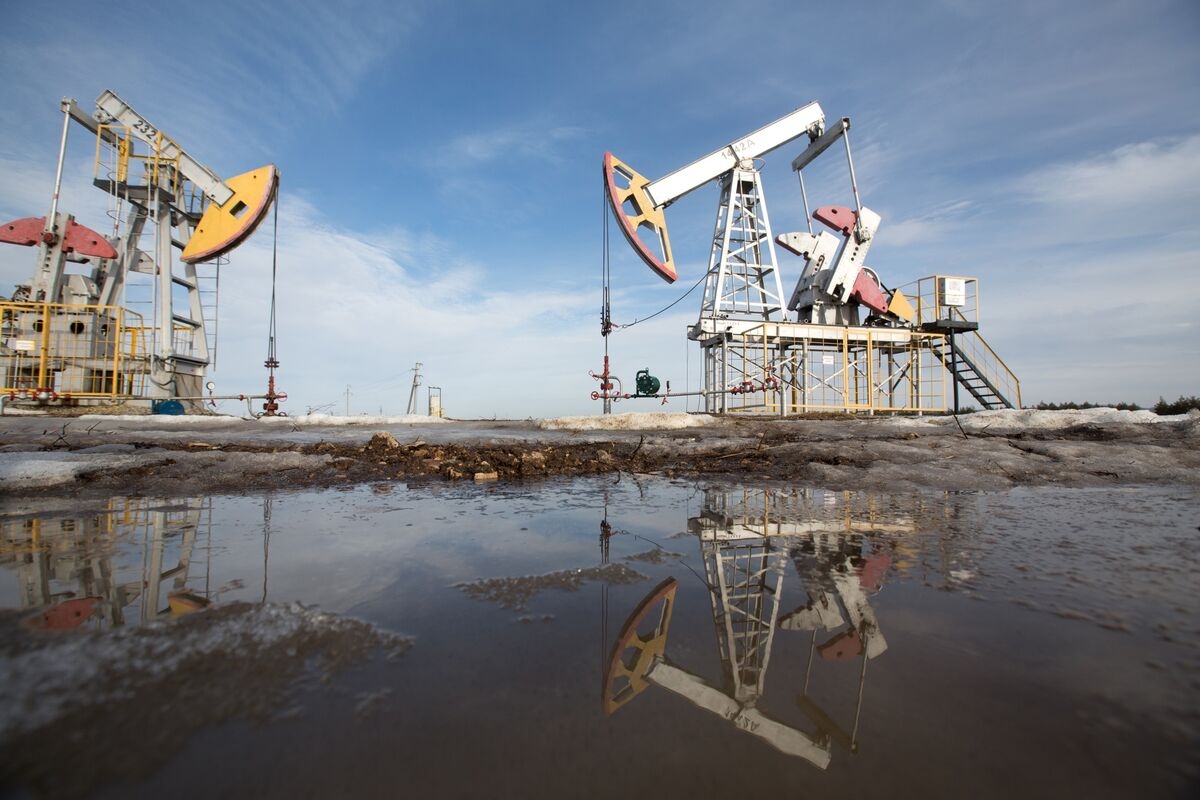 Trump's Russia Threat Puts Focus on Oil Buyers India and China