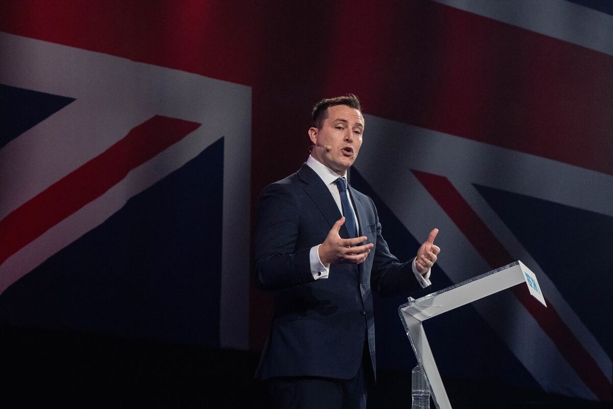 Farage Ally Resigns From Reform UK Over Business Probe