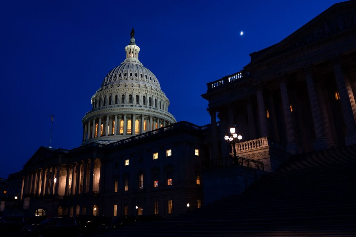 Senate Pulls All-Nighter on Trump Tax Bill With GOP Divided