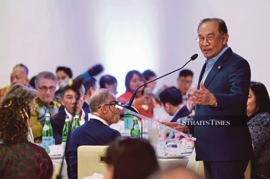 Anwar to meet Italian industry leaders