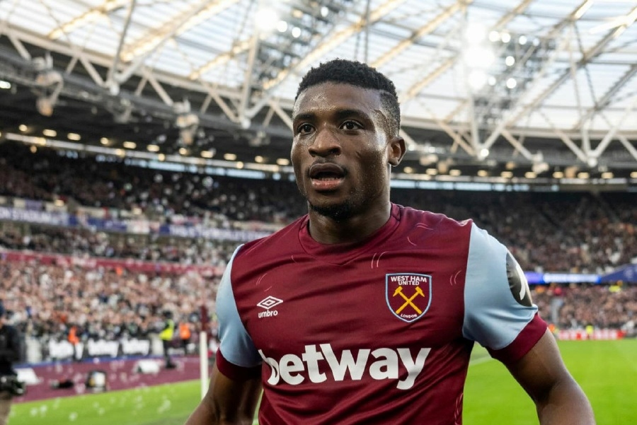 Spurs sign forward Kudus from West Ham on long-term contract