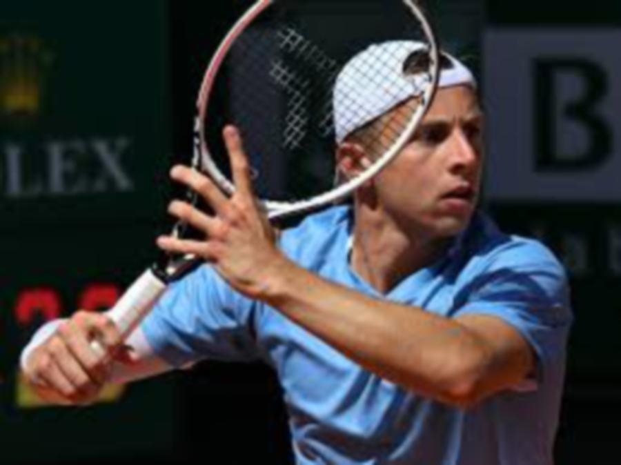 Griekspoor saves five match points, prevails in Bastad