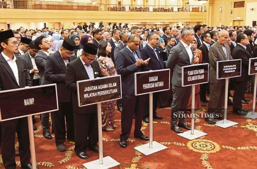 A-GC warns Malaysia civil servants on rally participation