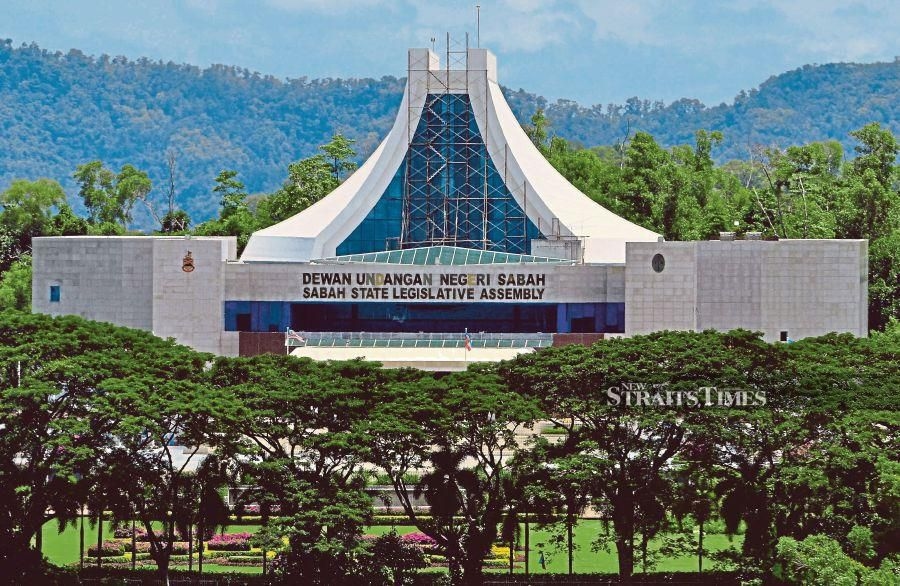 Analysts divided on effectiveness of SDs to curb party-hopping in Sabah