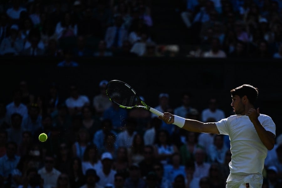 Alcaraz ends Tarvet's Wimbledon adventure, Paolini crashes out