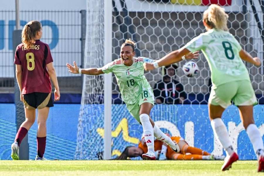 Italy squeeze past Belgium at Euro 2025