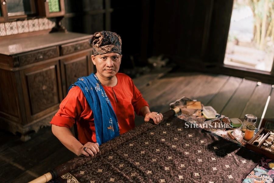 Telepuk gold leaf textile art makes comeback
