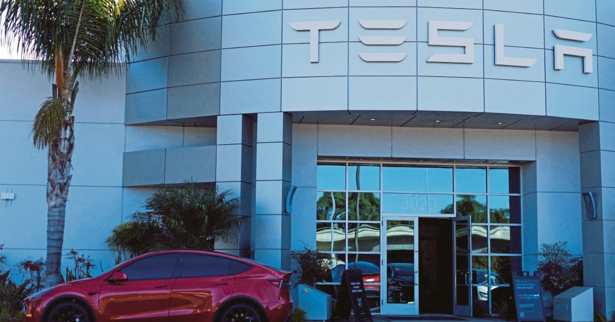 US EV policy rollback fuels China's rise in Malaysia, dims Tesla's edge