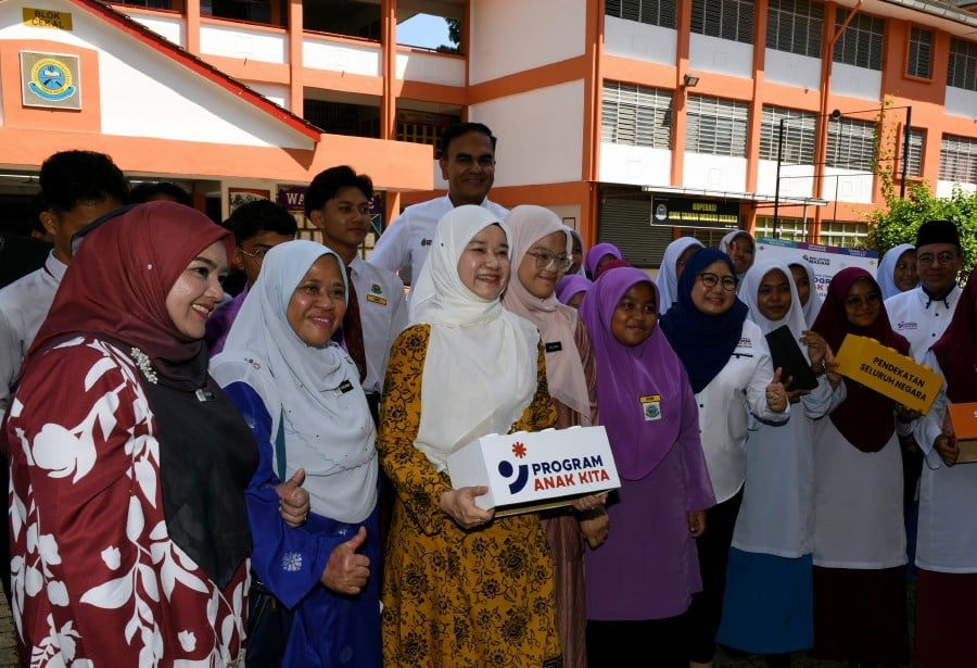 Avoid dubious external motivational programmes, Fadhlina cautions teachers