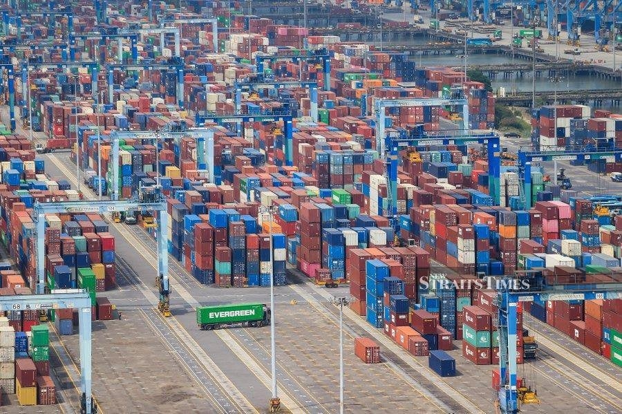 CGS raises Westports target price to RM6.41 on strong storage income
