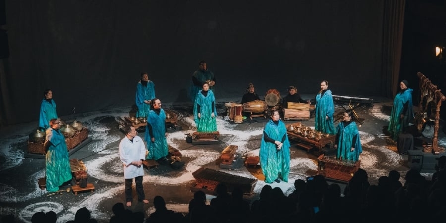 #SHOWBIZ: Rythm In Bronze's 'Alunan Dengung' showcases tradition, innovation and environmental storytelling