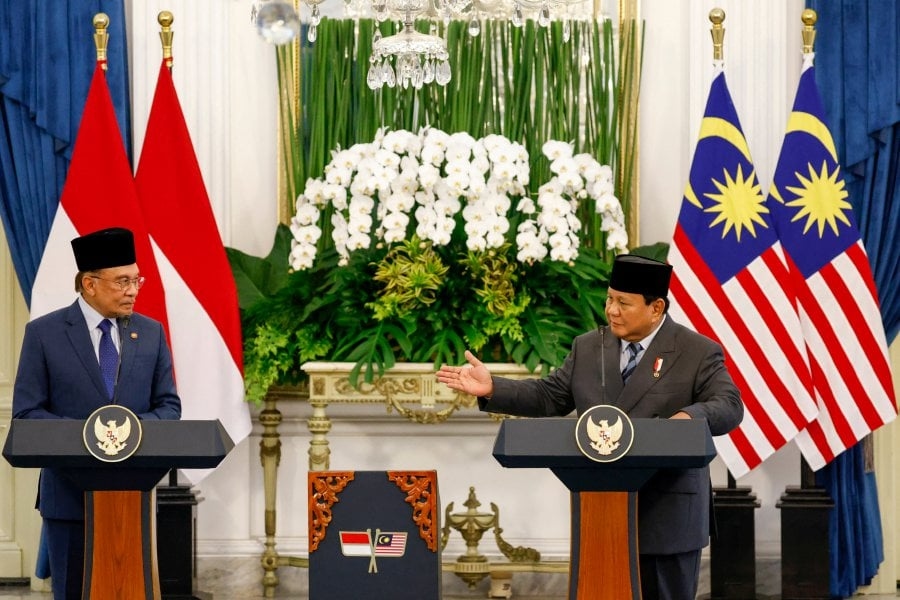 Ambalat needs quiet diplomacy, not open debates