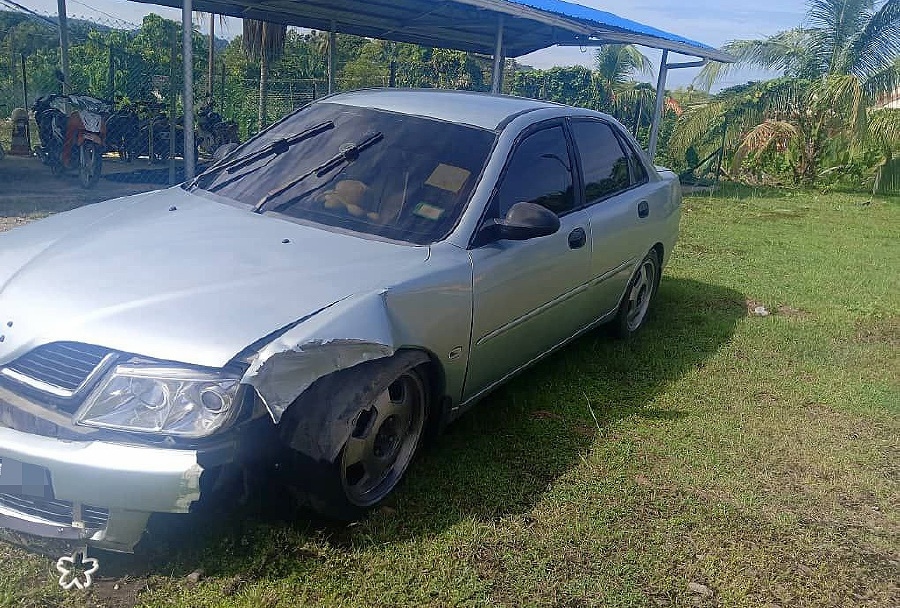 Drug traffickers try to ram police, two arrested in Sabah