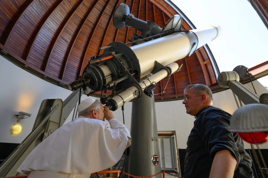 Pope calls Buzz Aldrin to mark 1969 moon landing