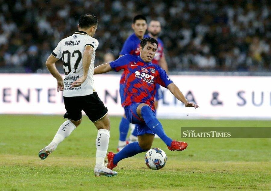 JDT star Afiq claims ACLE Best Assist award
