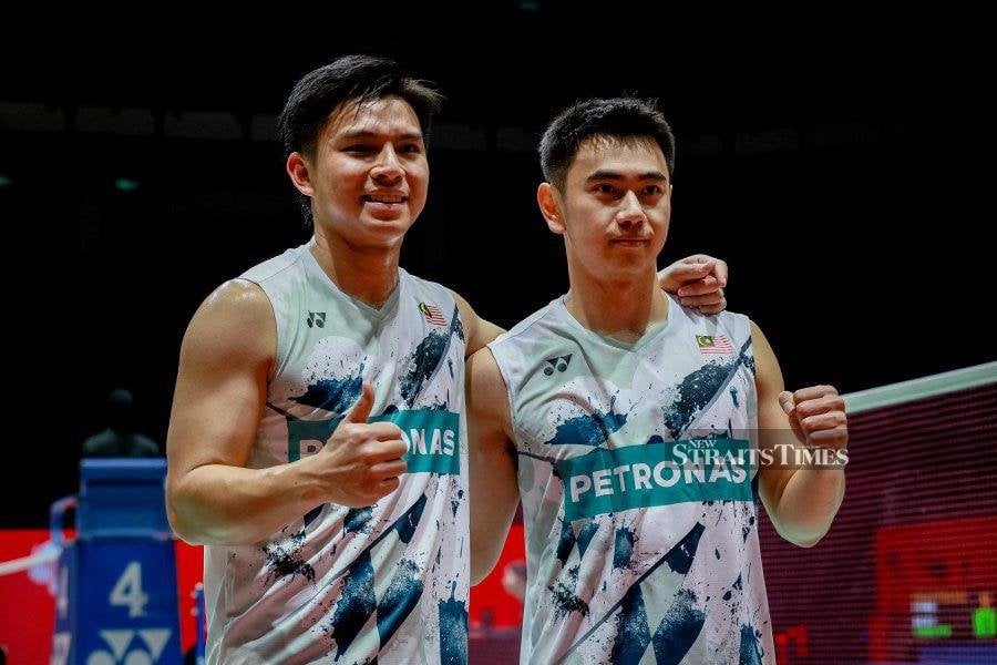 Sze Fei-Izzuddin face friendly fire in Tokyo