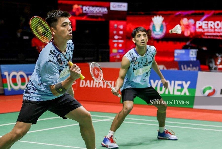 Azriyn-Wee Kiong stun Popov brothers at Japan Open