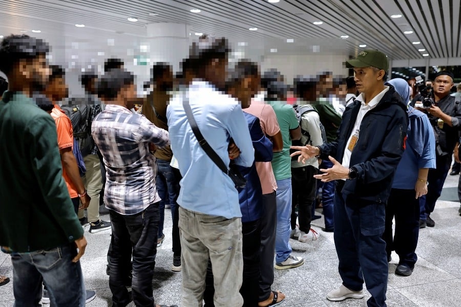 198 foreign travellers denied entry at KLIA in sweep