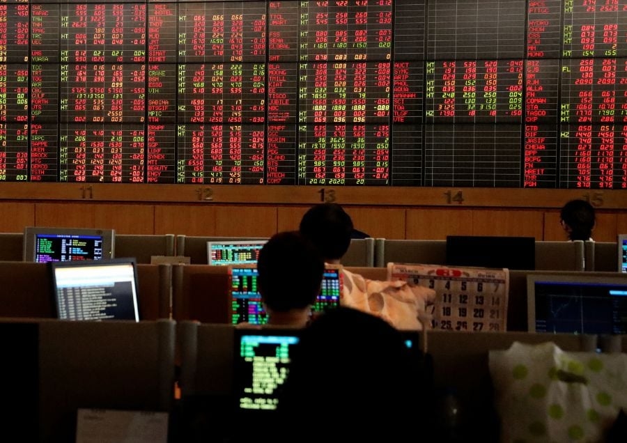 Asia shares, yen weather Japan uncertainty as earnings loom