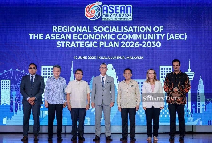 Asean targets US$2tri digital economy under new strategic plan