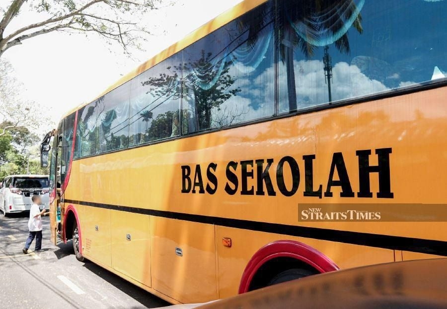 RTD to enforce seat belt use in university and school buses