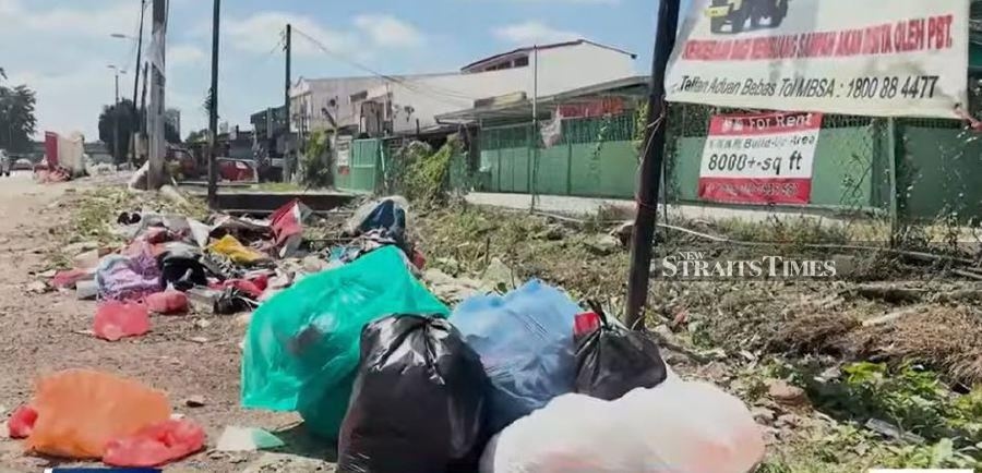 Bukit Kemuning residents endure 30 years of infrastructure neglect
