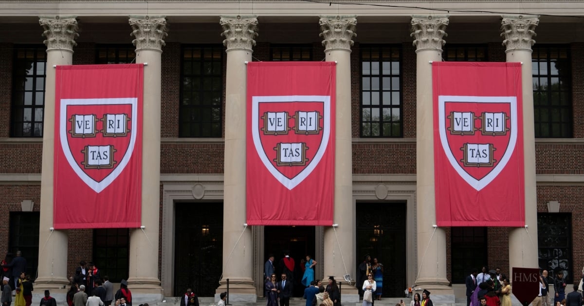 Court blocks Trump's new ban on foreign students at Harvard