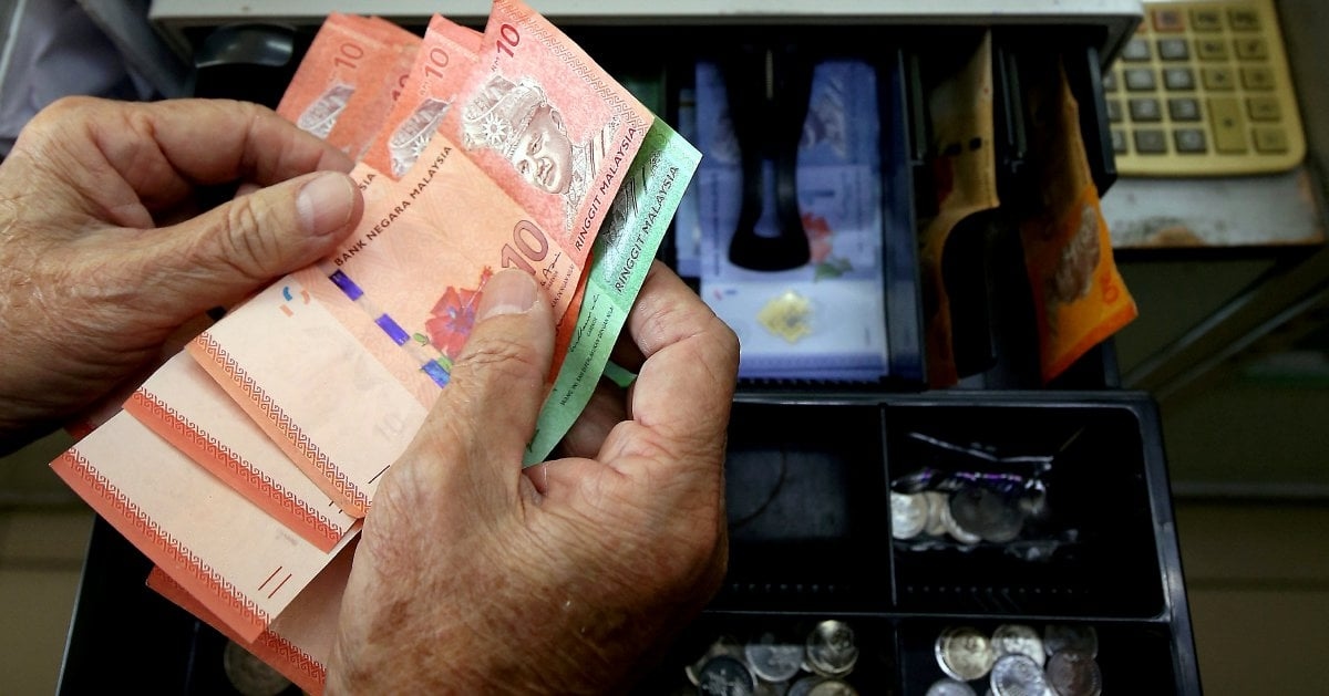 Ringgit ends higher on Malaysia-US trade deal optimism