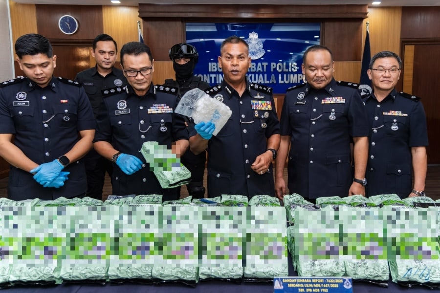 Mastermind among 3 held as cops seize 145kg of syabu in drug bust