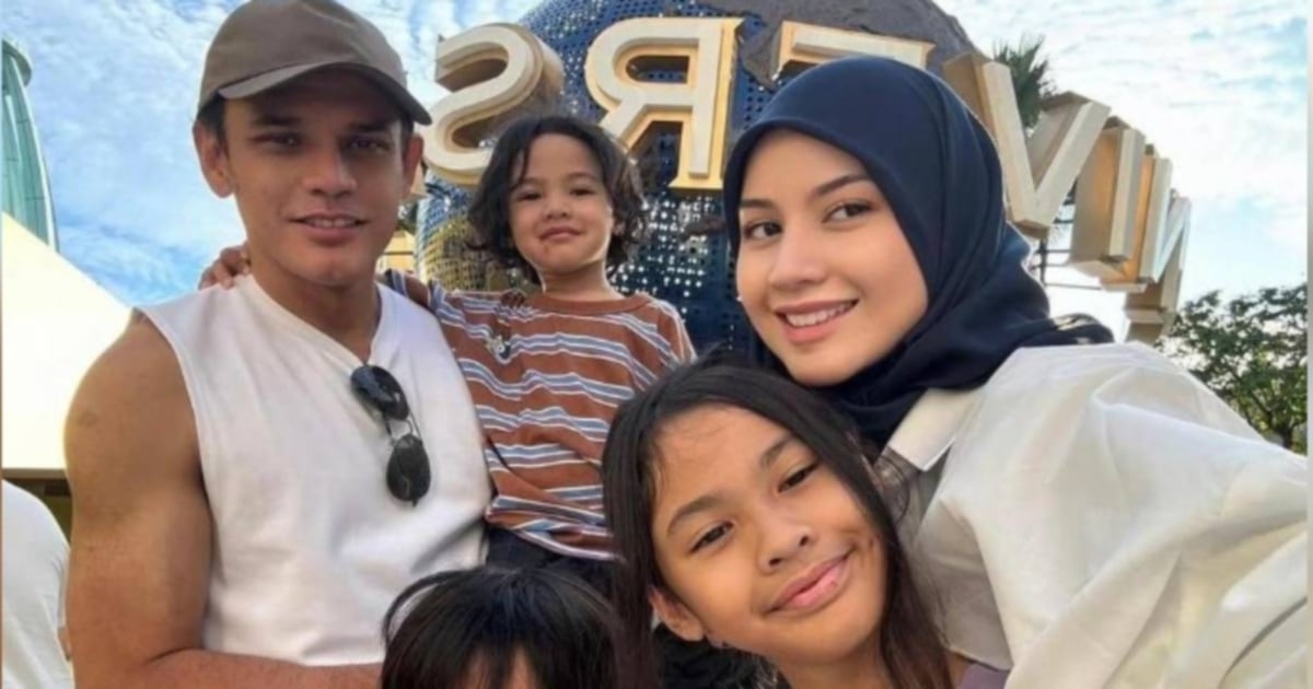 #SHOWBIZ: KRU's Yusry thanks kind person who returned his lost phone in Singapore