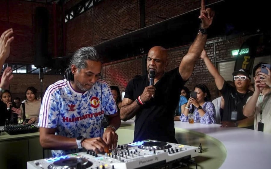 #SHOWBIZ: Sunset Jam offered something special