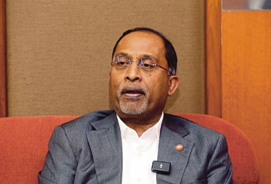 Zambry: Ministry monitoring IPTs for militant-related activities