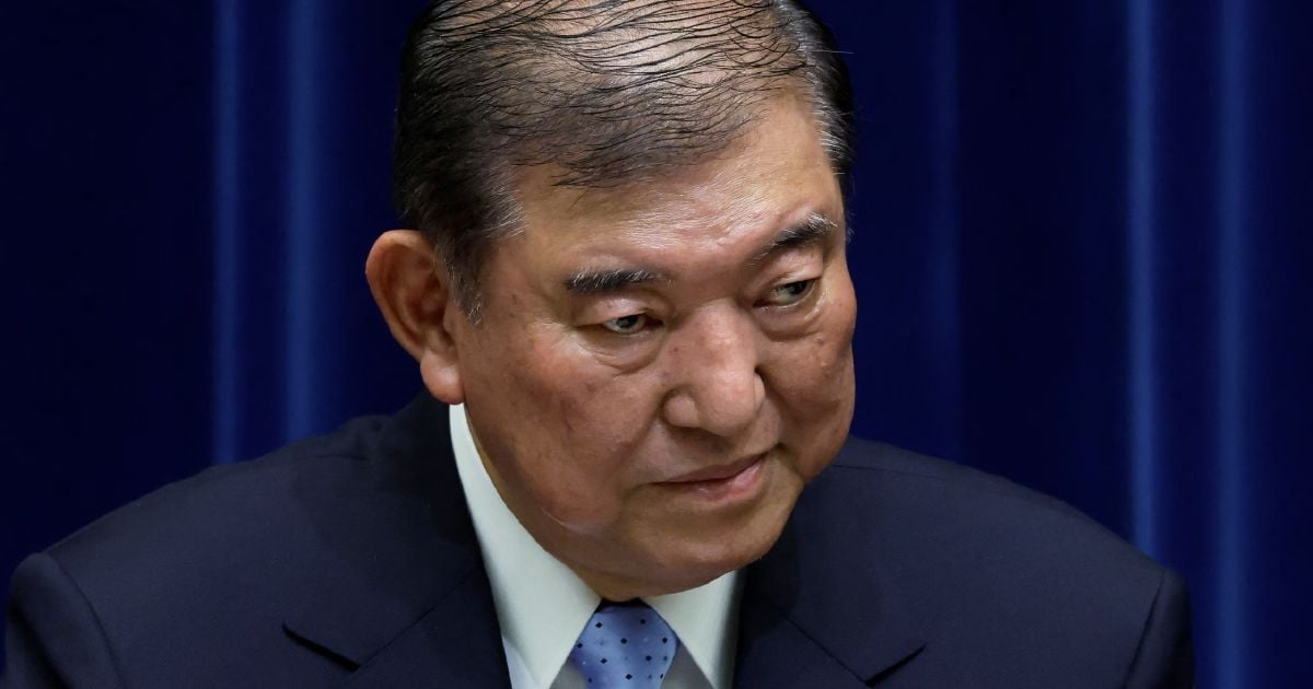 Japan PM to meet Bessent on Friday, Yomiuri says