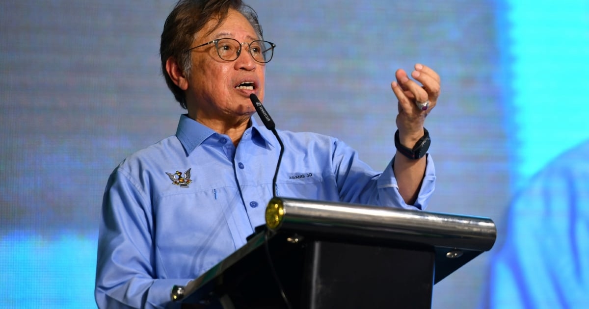 Petros launches piped natural gas to Bintulu households