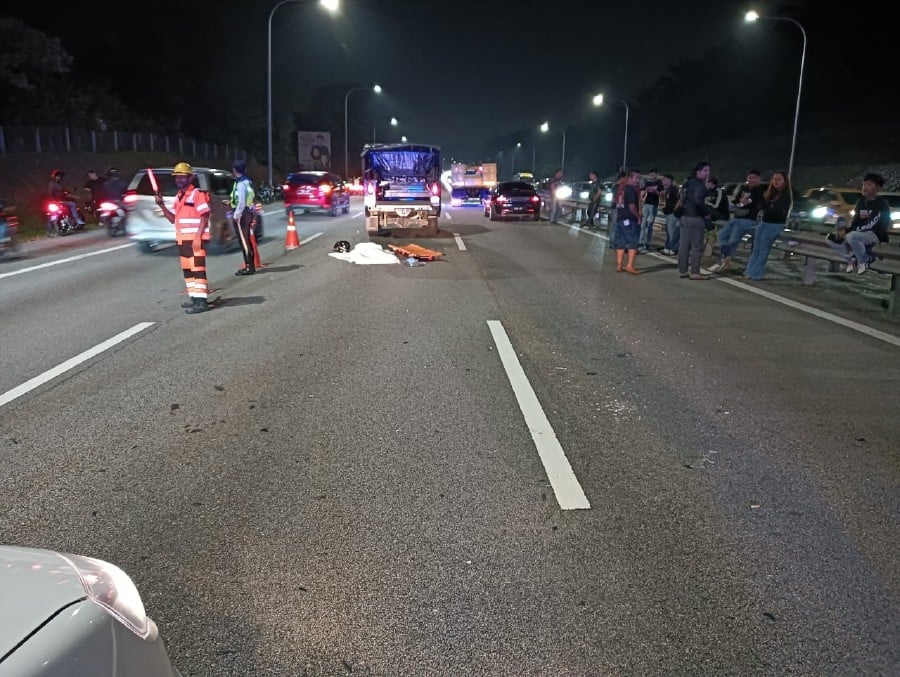 College student killed in crash on Kuala Lumpur-Seremban Expressway