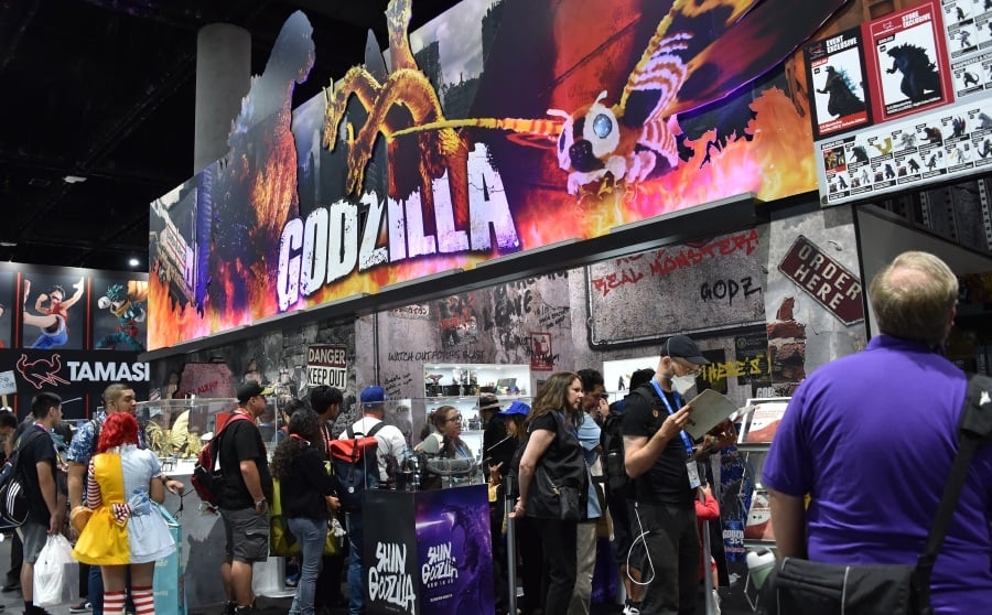 #SHOWBIZ: Godzilla fans fete the monster as it turns 70