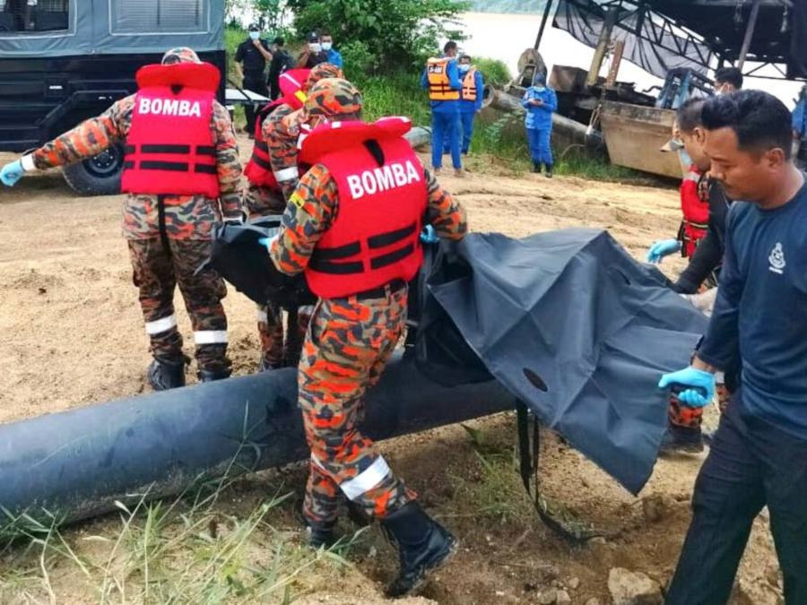 Labourer's body found 28km downstream after Sungai Pahang prawn netting tragedy