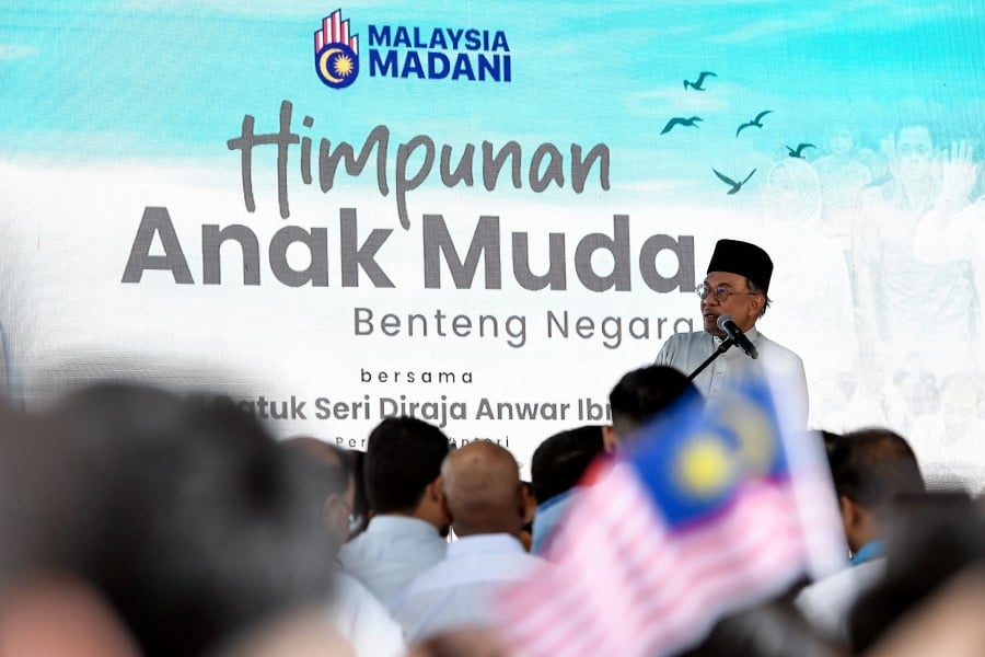 Anwar: Malaysia won't ignore Thai-Cambodia conflict